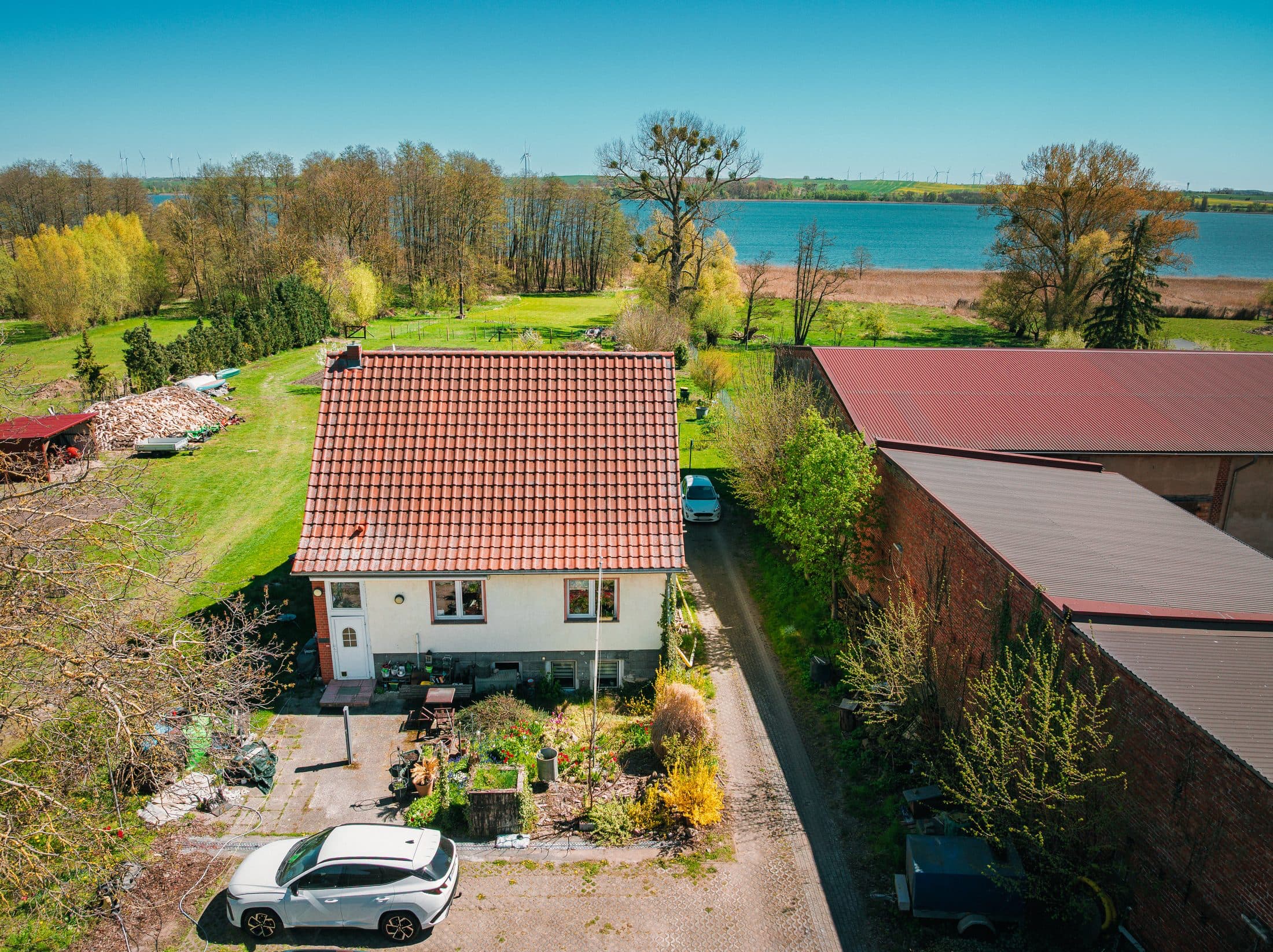 Einfamilienhaus am Wassergrundstück in Zollchow